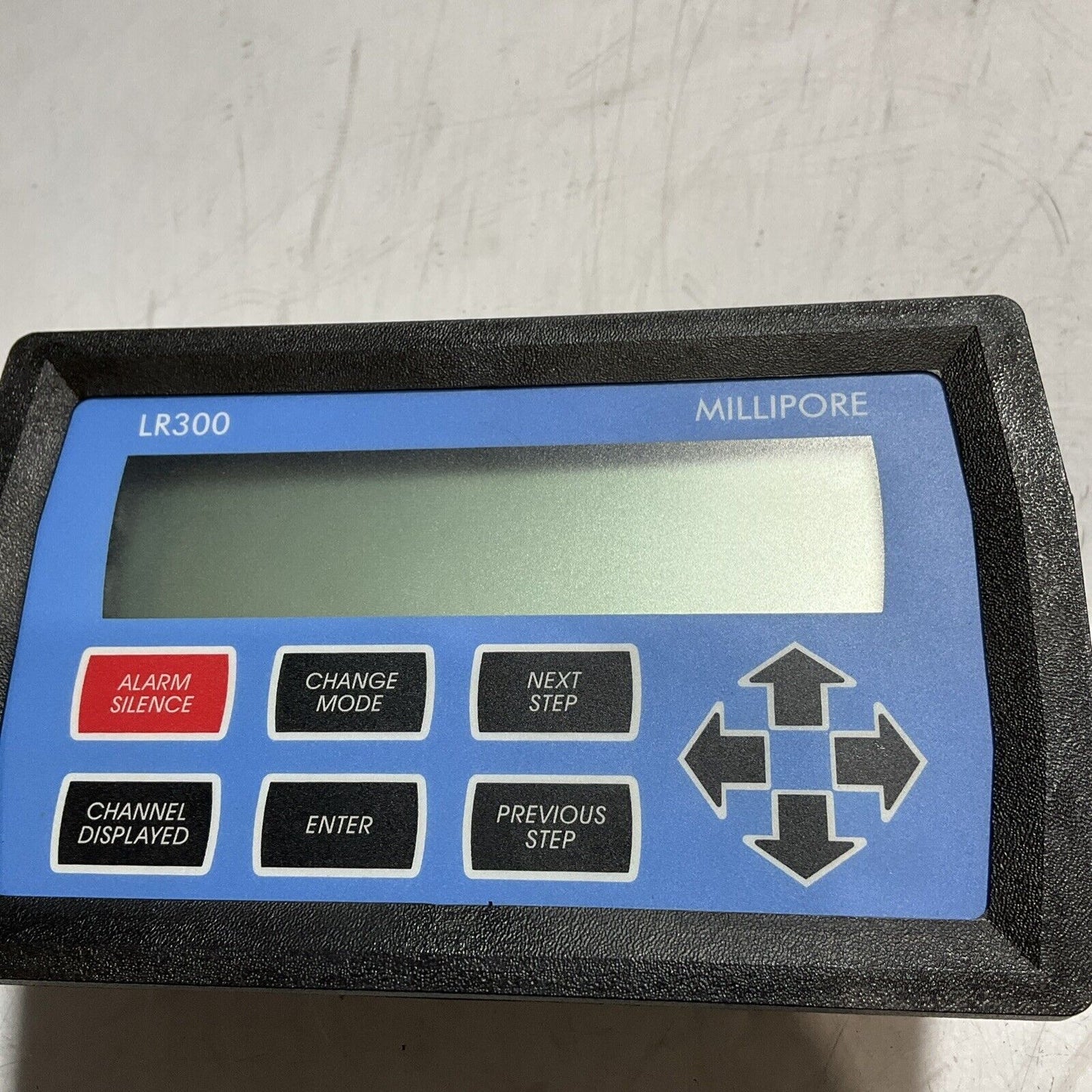 MILLIPORE LR3004100 6399901 CHANNEL DISPLAY CONTROLLER U3S