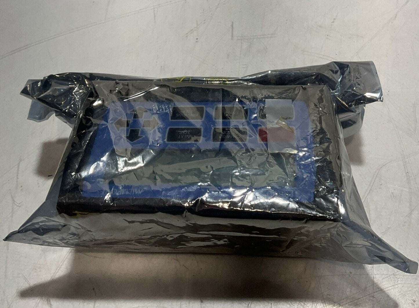 MILLIPORE LR3004100 6399901 CHANNEL DISPLAY CONTROLLER U3S