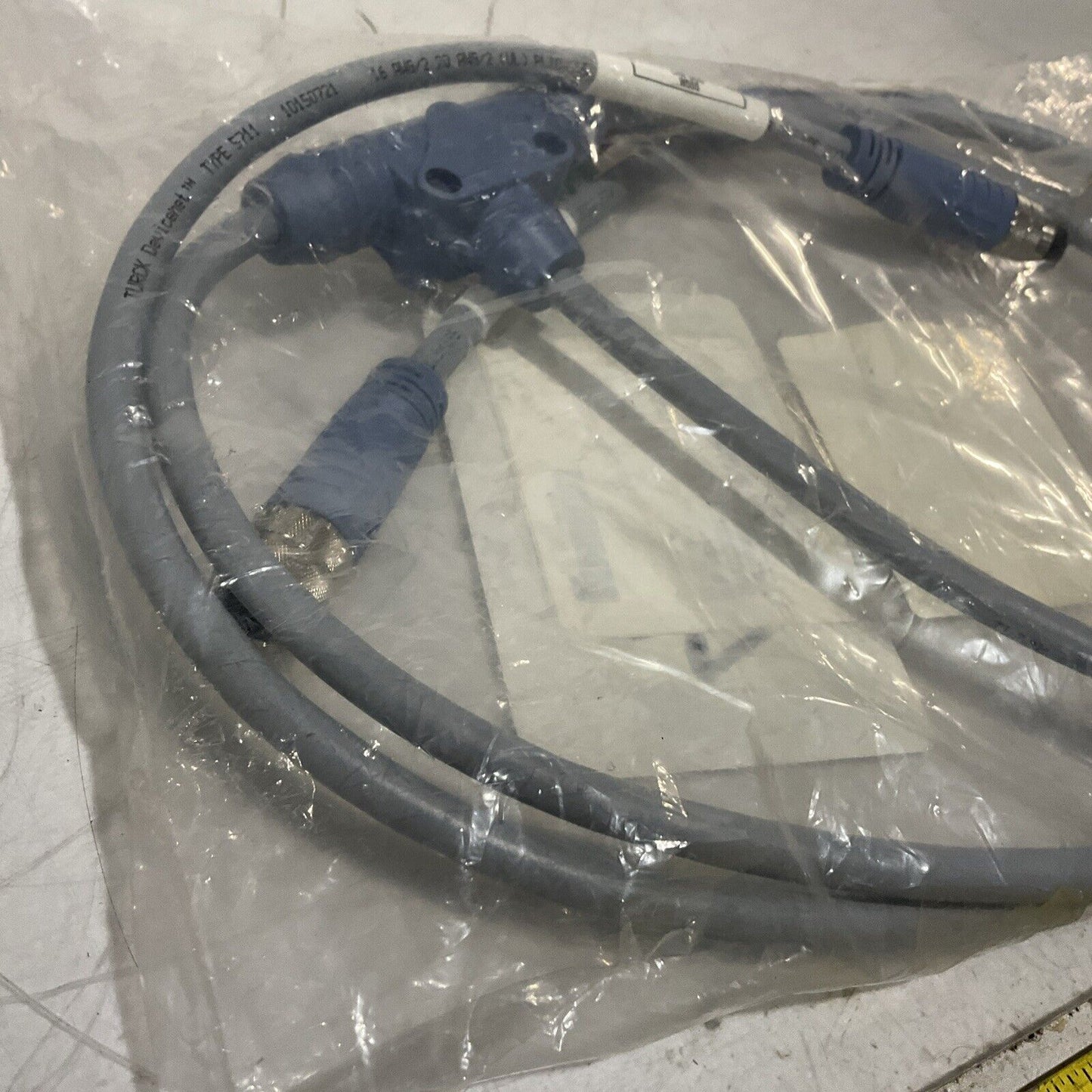 TURCK CABLE ASSEMBLY W555, CAN BUS AWM 80C , 300V 3910V U3S