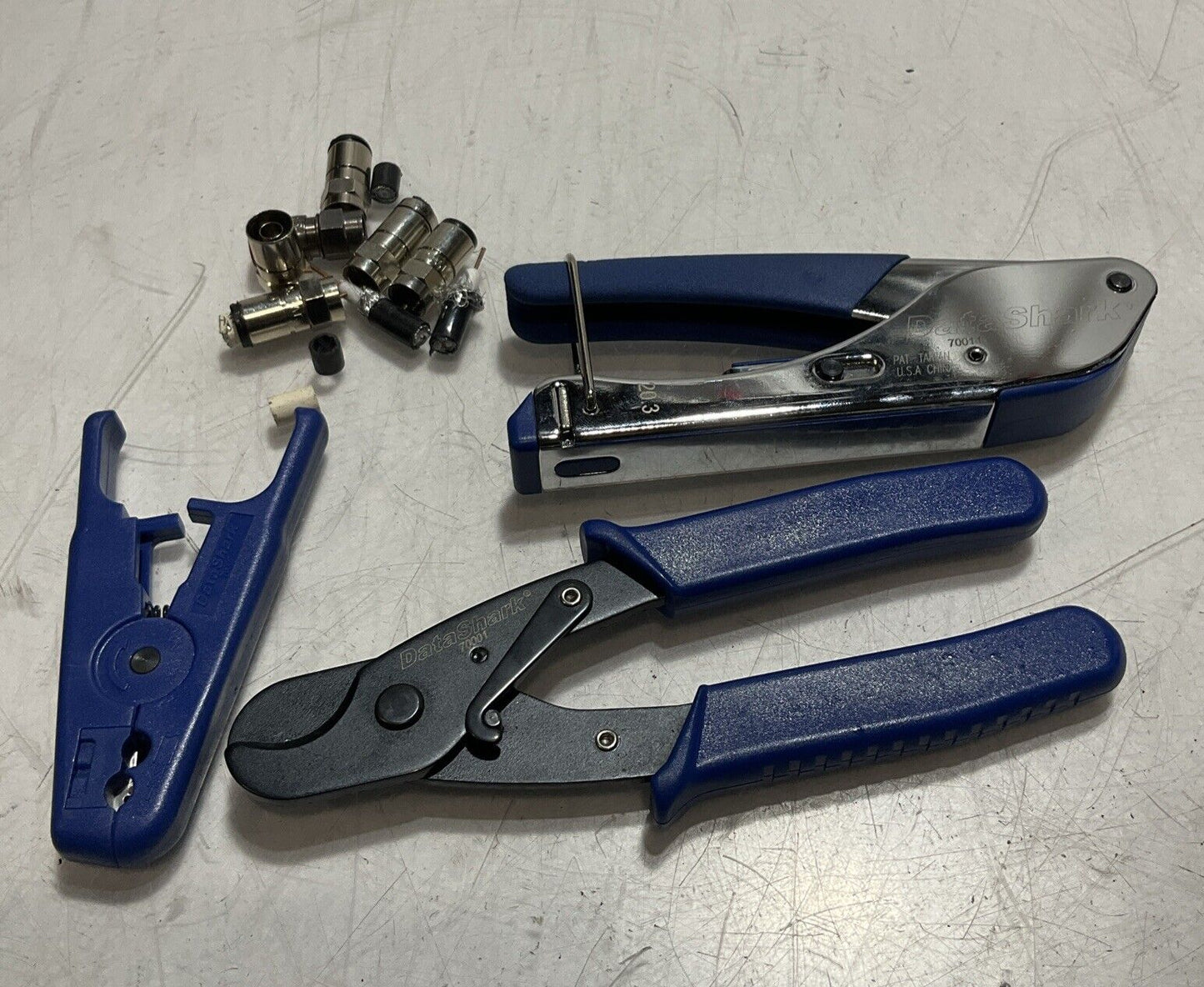 DATA-SHARK 70014- 70001 TEMPO COMMUNICATIONS COAX CRIMPER 3 PIECES TOOL KIT U3S