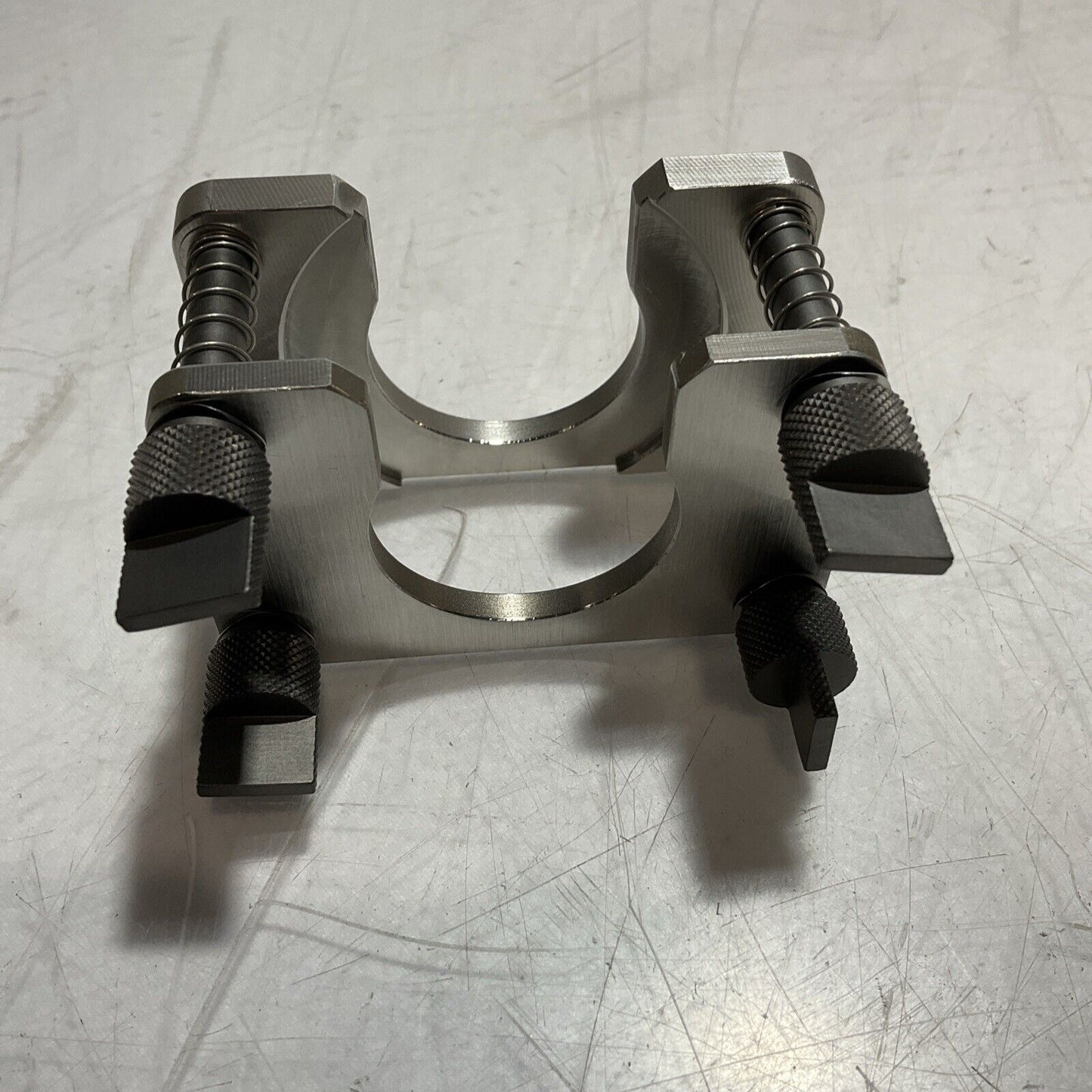 TOKYO ELECTRON DS2187-320540-11/W0289 QUARTZ CLAMP U3S