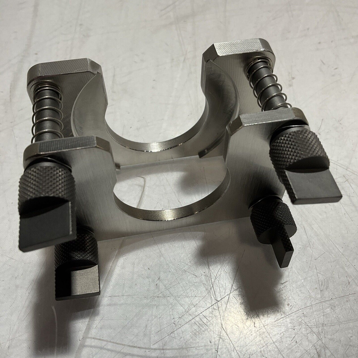 TOKYO ELECTRON DS2187-320540-11/W0289 QUARTZ CLAMP U3S