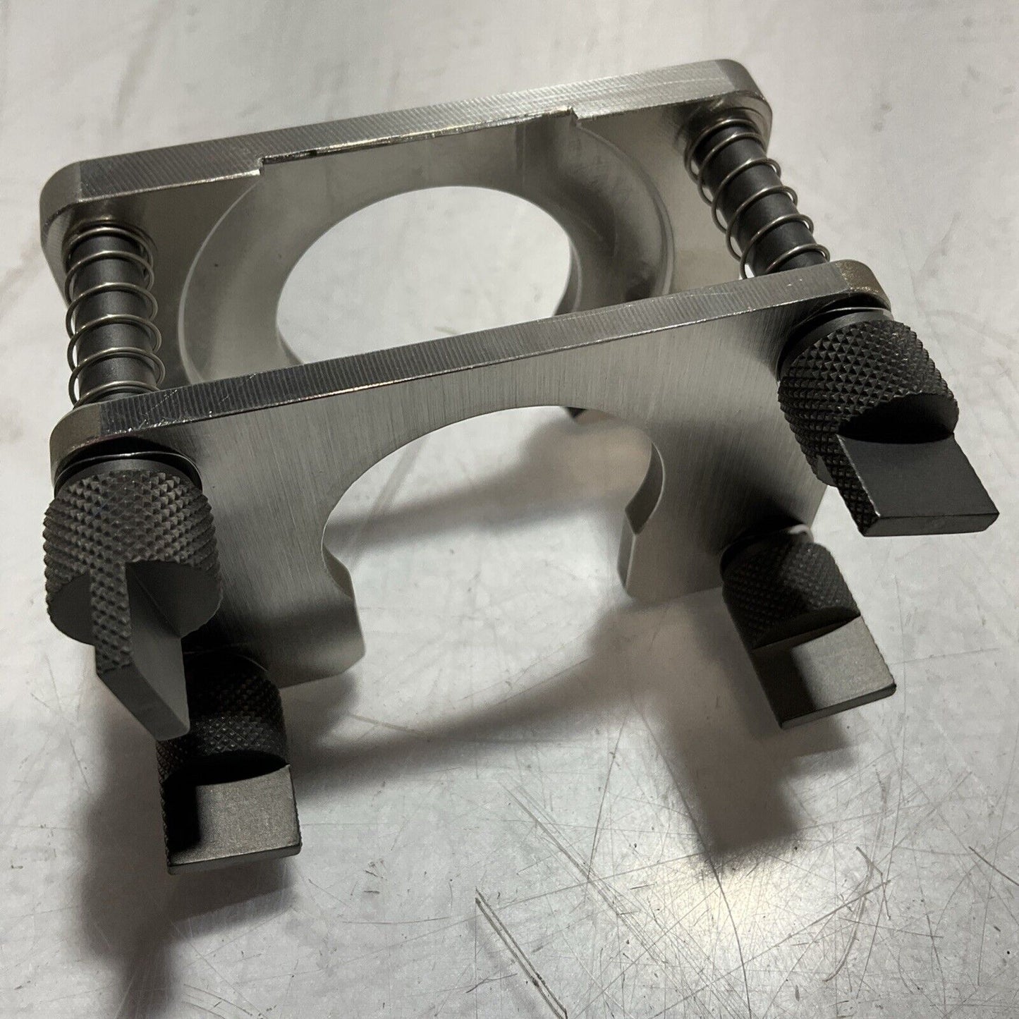 TOKYO ELECTRON DS2187-320540-11/W0289 QUARTZ CLAMP U3S