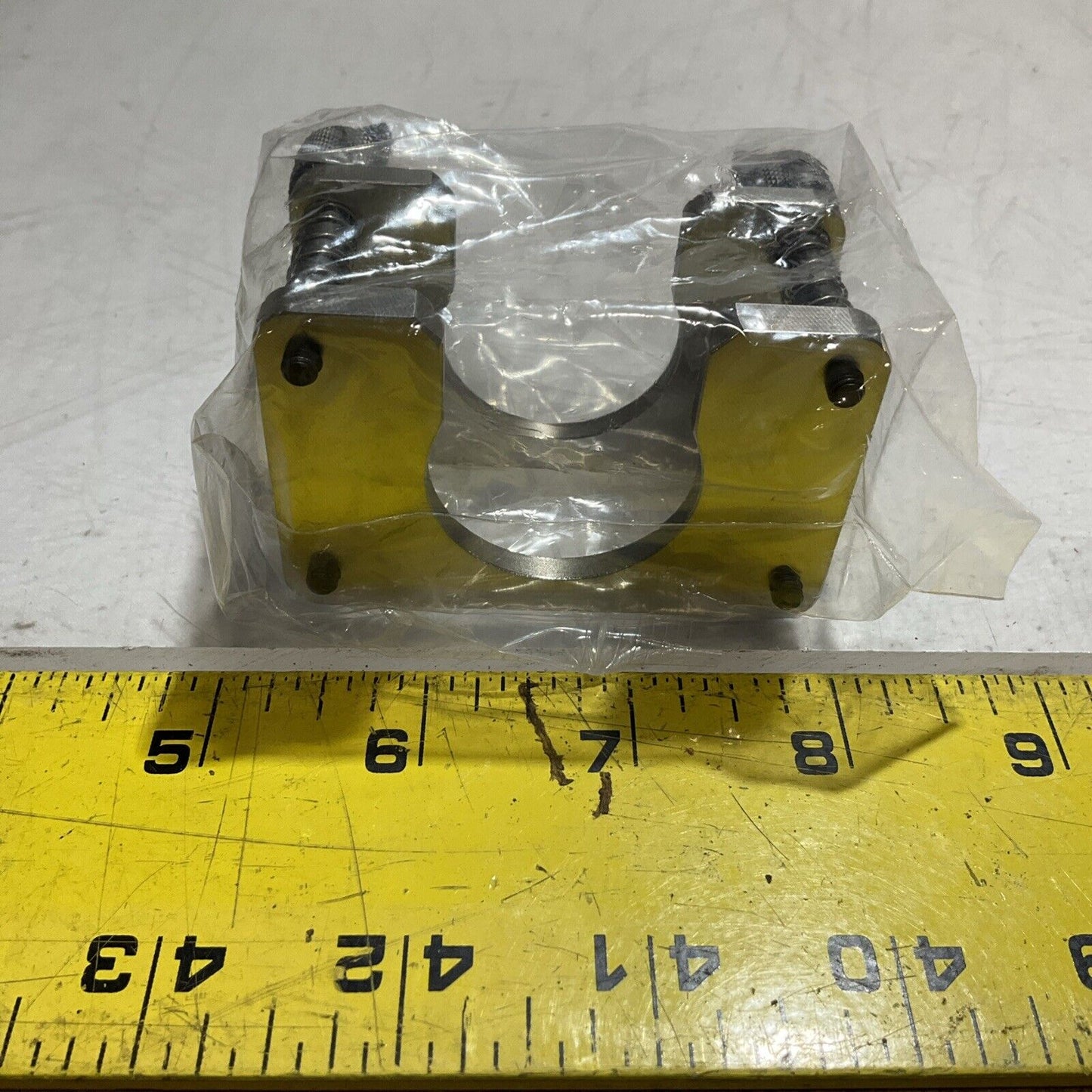 TOKYO ELECTRON DS2187-320540-11/W0289 QUARTZ CLAMP U3S