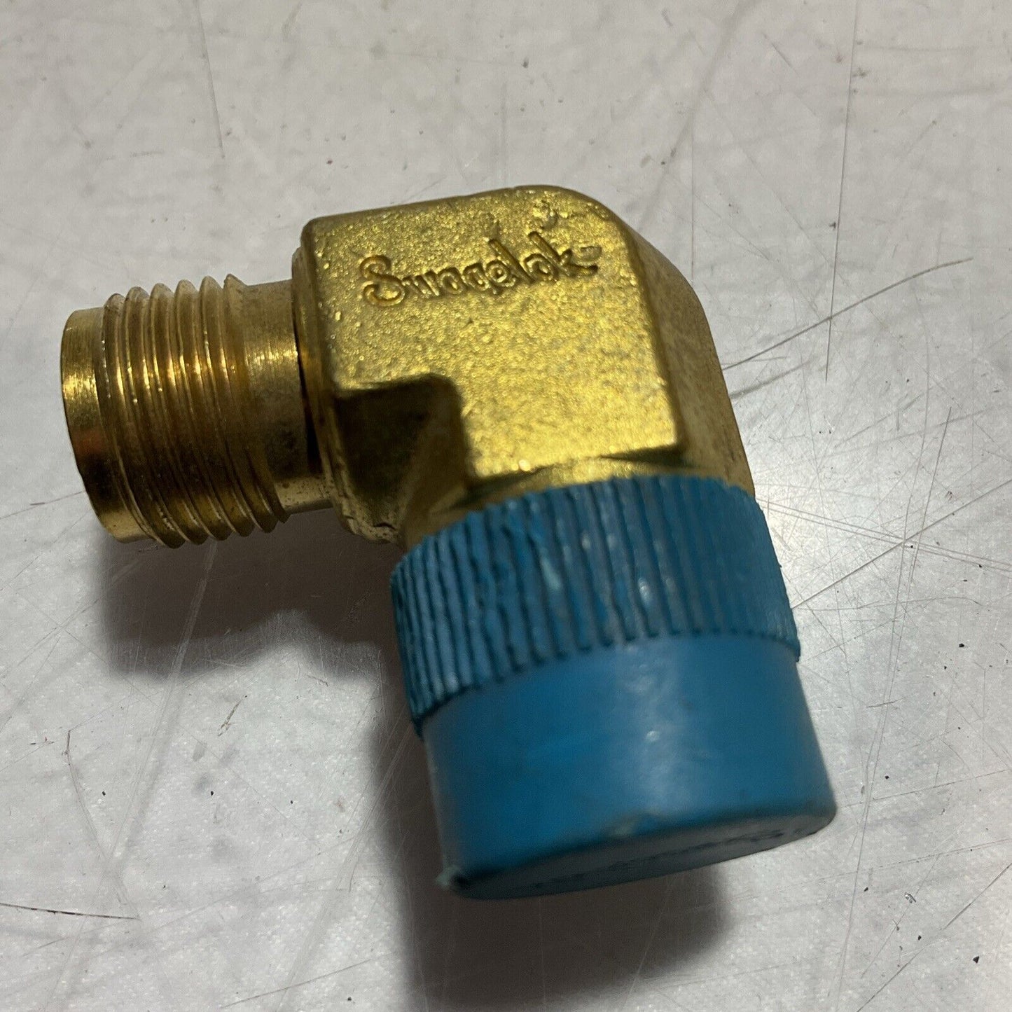 SWAGELOK (NPN) MISCELLANEOUS BRASS ELBOW TUBE FITTING CONNECTOR QTY 34 476