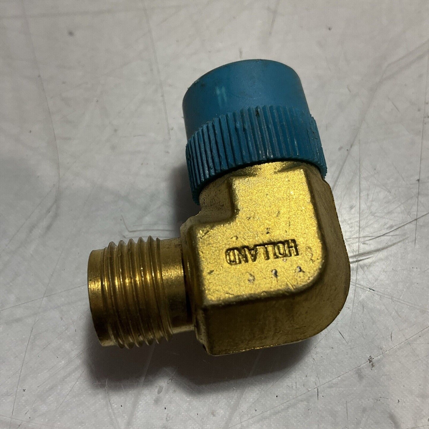 SWAGELOK (NPN) MISCELLANEOUS BRASS ELBOW TUBE FITTING CONNECTOR QTY 34 476