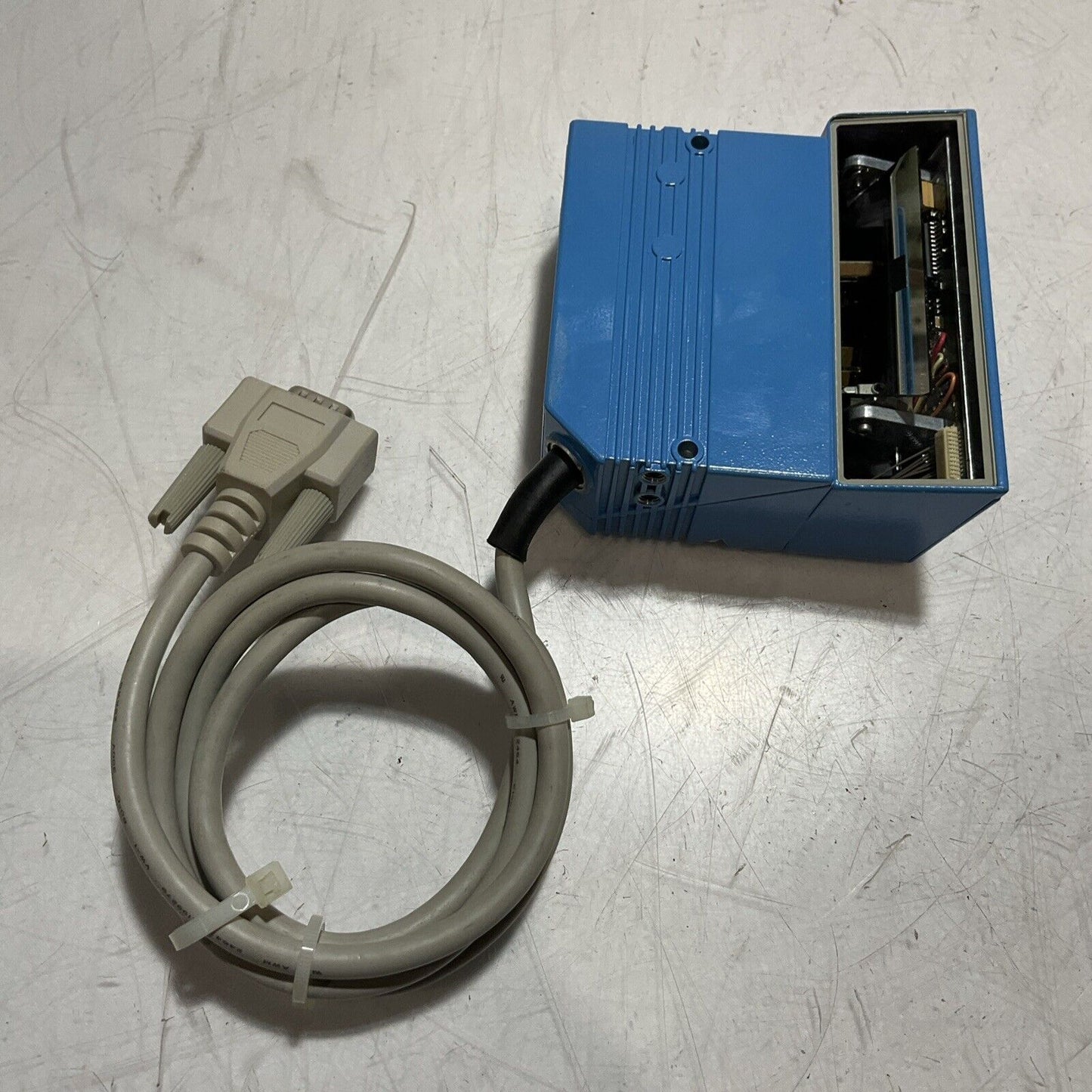 SICK CLV430-6010S06 1043958 BARCODE SCANNER U3S