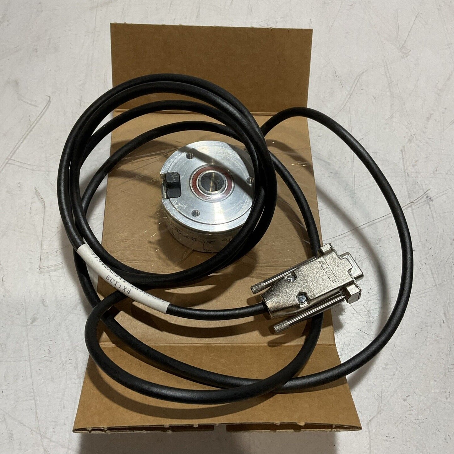 BAUMER BHF 16.05A2000/10600158 CH-8501 FRAUENFELD WIRED ENCODER ASSY W455 U3S