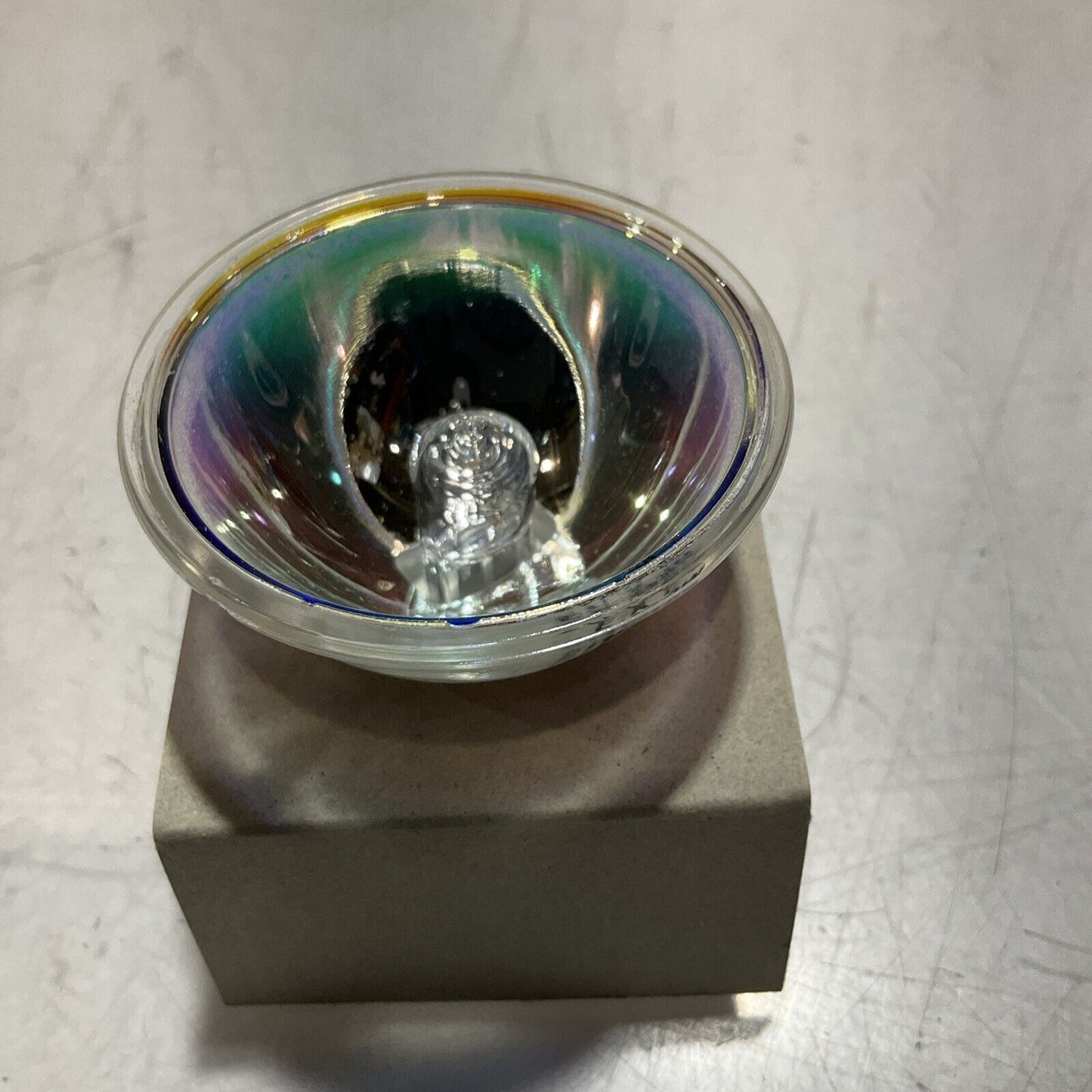 USHIO EKE21V150W HALOGEN PROJECTOR LAMP U3S