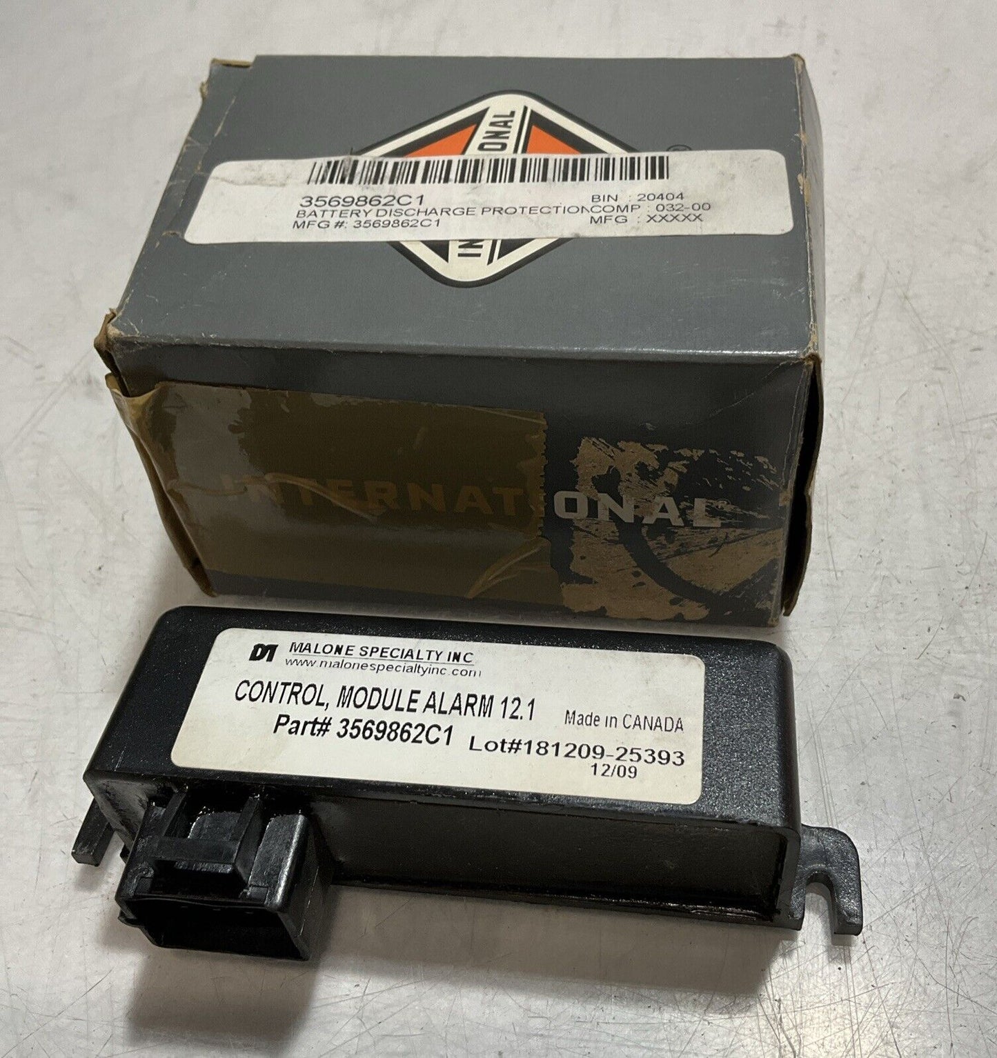 INTERNATIONAL 3569862C1 CONTROL MODULE ALARM 12.1 U3S
