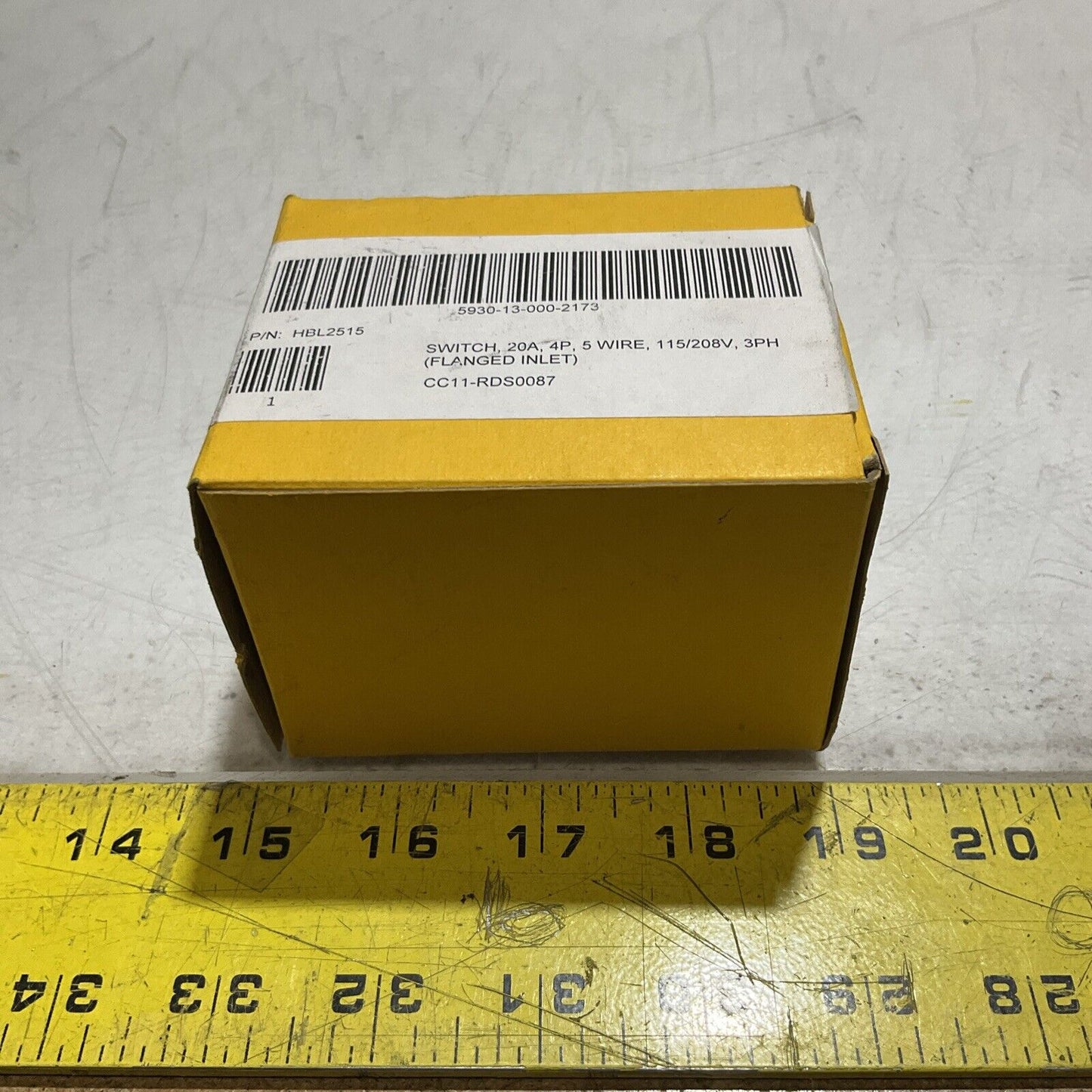 HUBBELL HBL2515 FLANGED INLET 20A 3PHASE 120/208V INSULGRIP TWIST- LOCK U3S