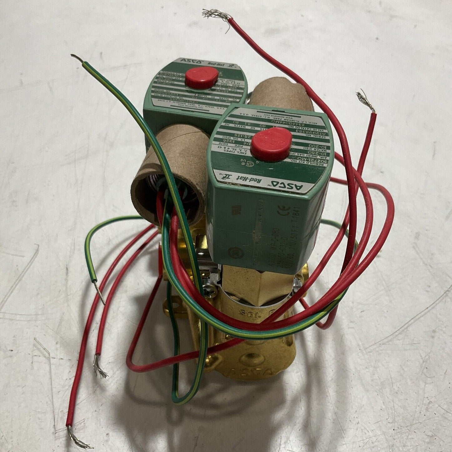 ASCO RED HAT 8344G044MO DUAL SOLENOID VALVE 125PSI 60 WATTS 373