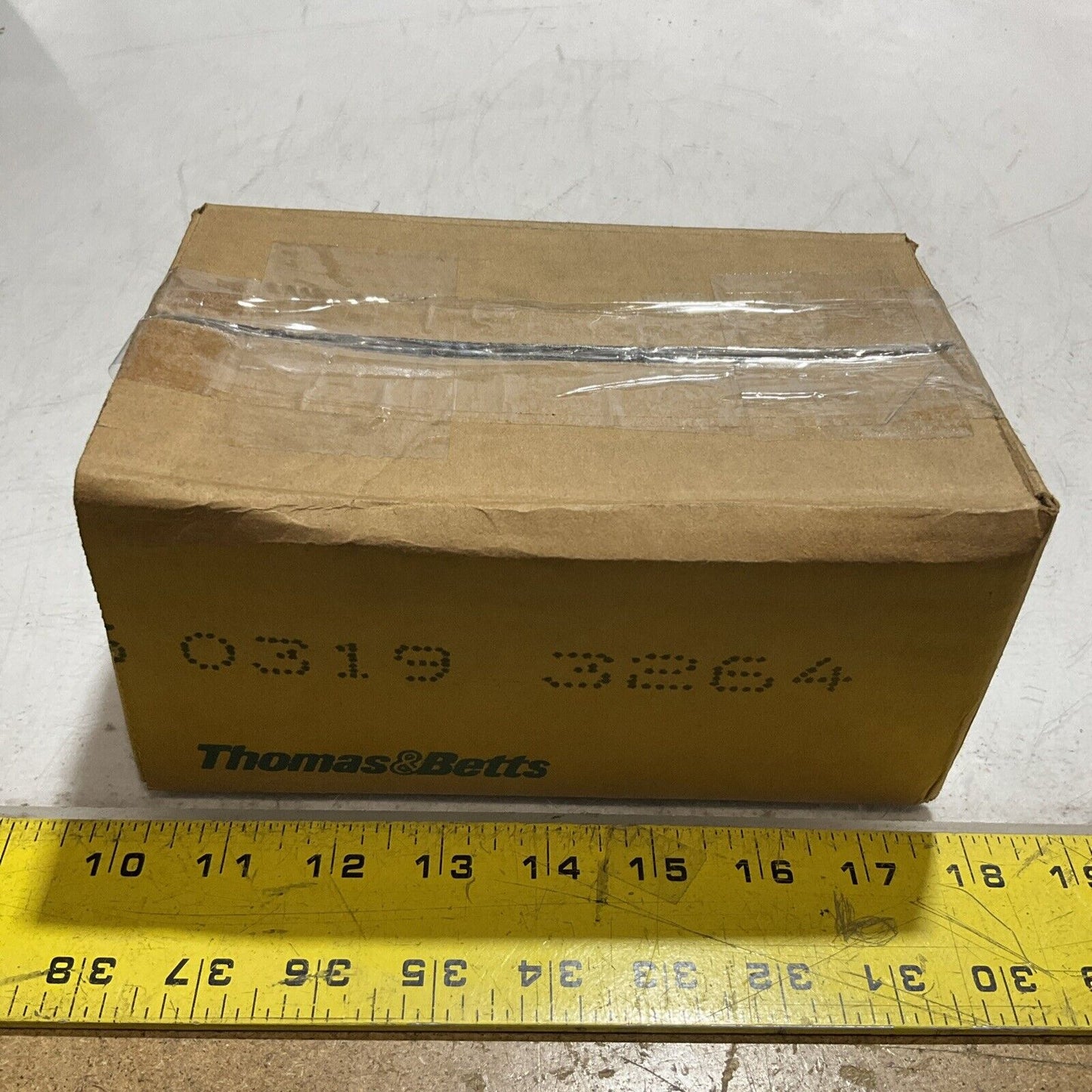 THOMAS&BETTS STEEL CITY HS 103 GALVANIZED STEEL SNAP STRAPS QTY 25 PEICES 222