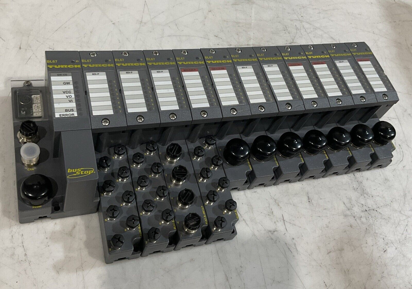 TURCK BL67 8DI-P BL67-B-1M23 -19 BUS STOP BASE AND IN/OUT PUT MODULES U3S