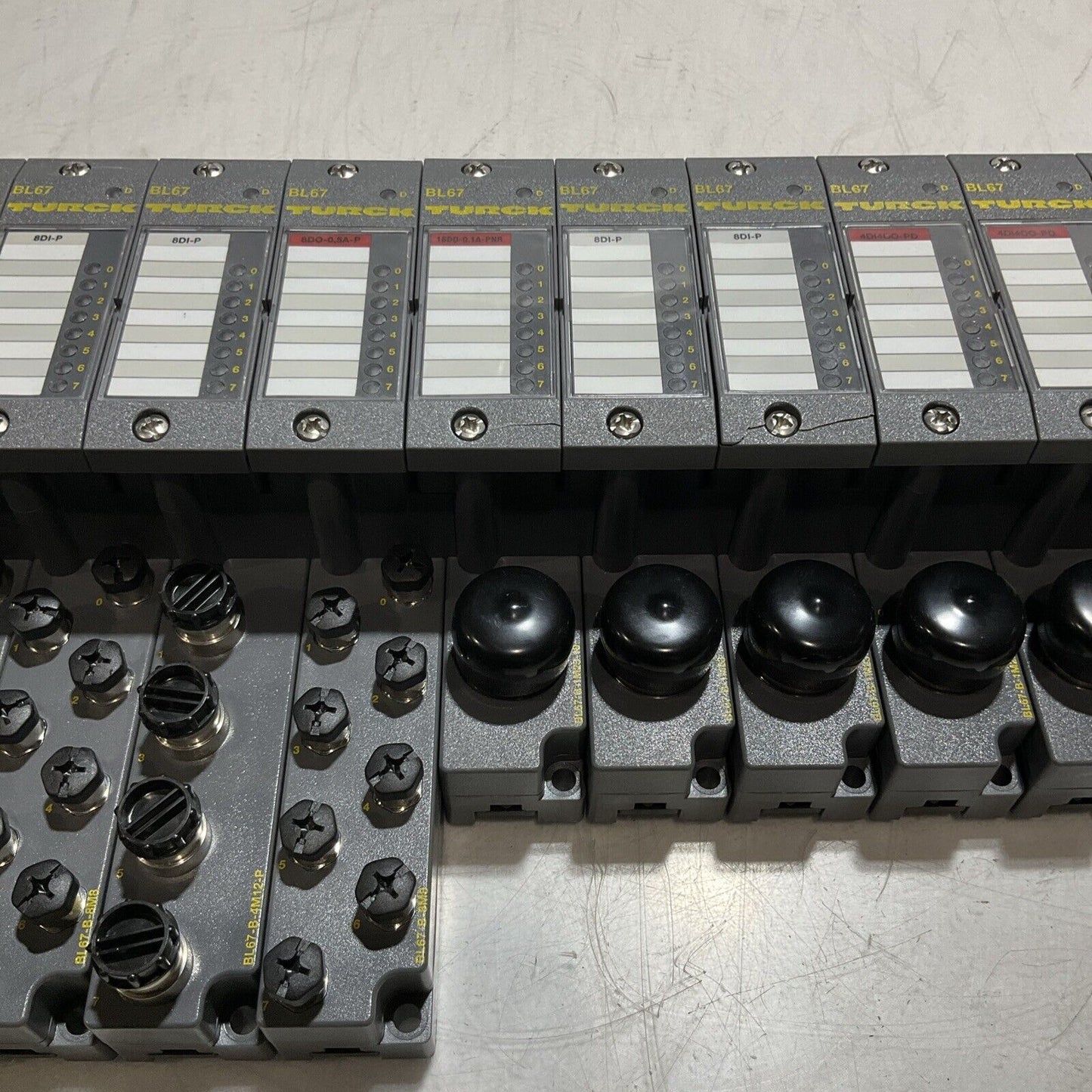 TURCK BL67 8DI-P BL67-B-1M23 -19 BUS STOP BASE AND IN/OUT PUT MODULES U3S