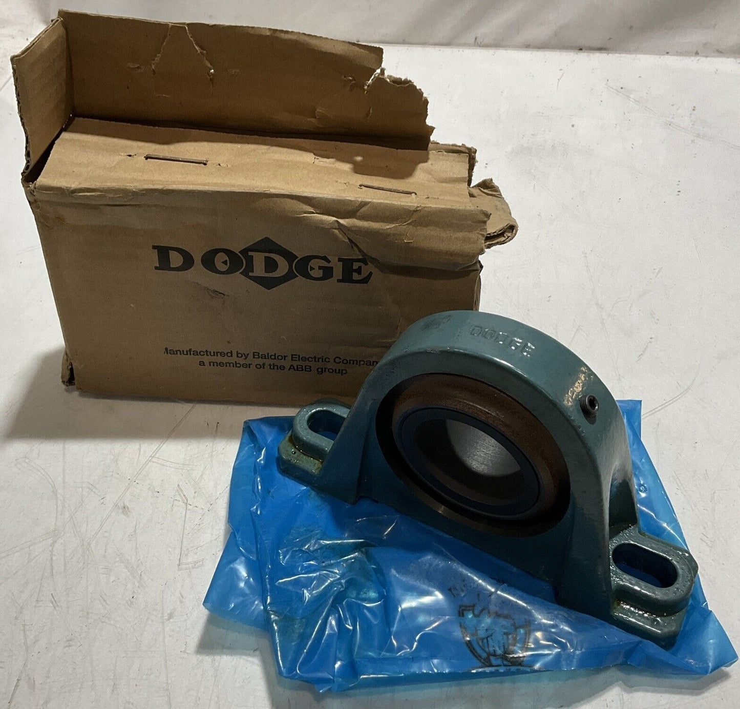 DODGE 033686 P2B-LT7-207 PILLOW BLOCK BEARING ENVIREX U3S