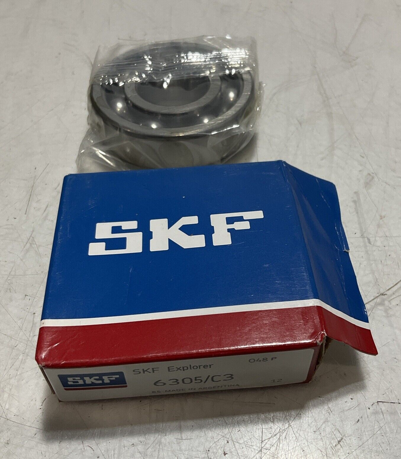 SKF EXPLORER 6305/C3 DEEP GROOVE BALL BEARING LOT OF 3 373