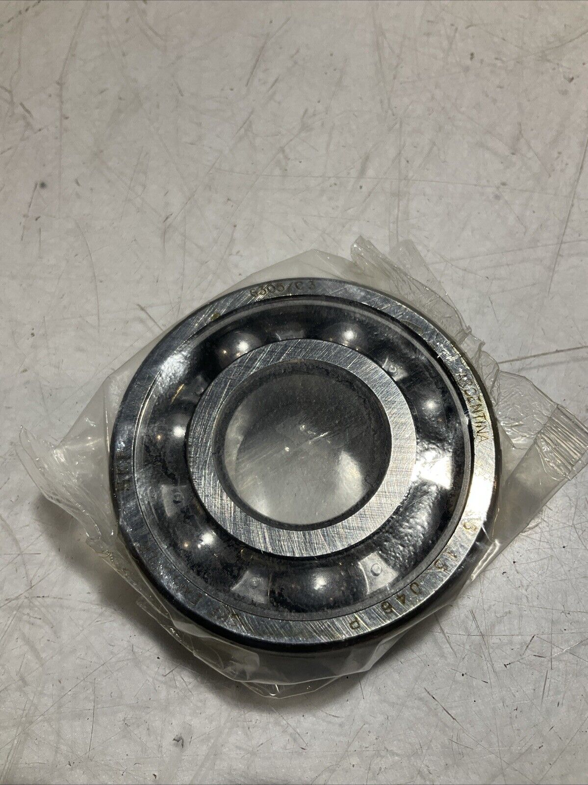 SKF EXPLORER 6305/C3 DEEP GROOVE BALL BEARING LOT OF 3 373