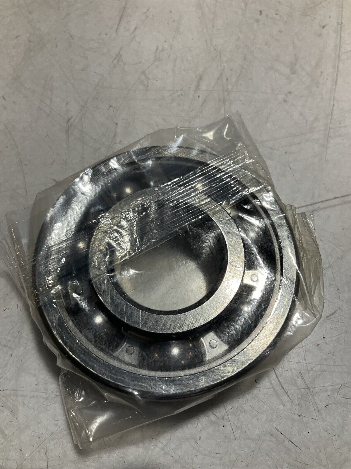 SKF EXPLORER 6305/C3 DEEP GROOVE BALL BEARING LOT OF 3 373