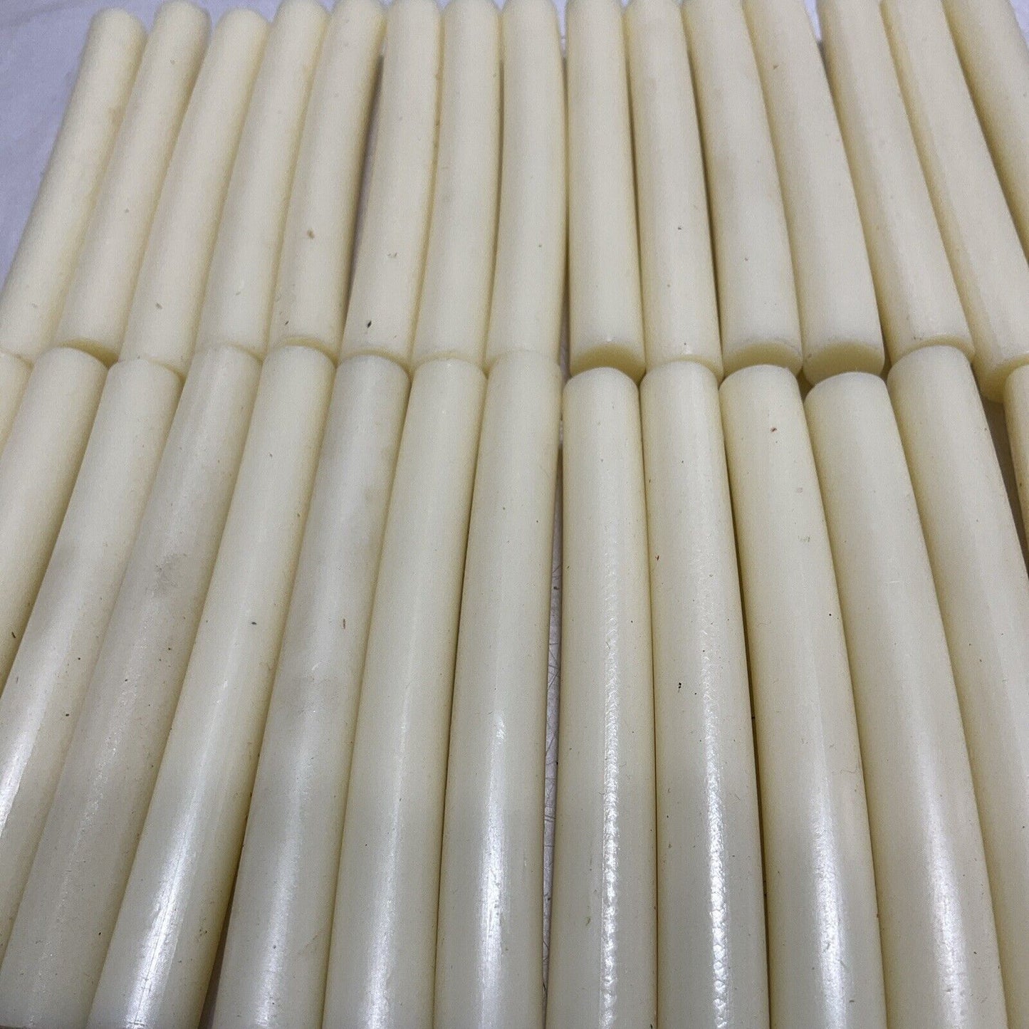THERMOGRIP MODEL 207 ALL-PURPOSE HOT MELT ADHESIVE QTY 30 U3S
