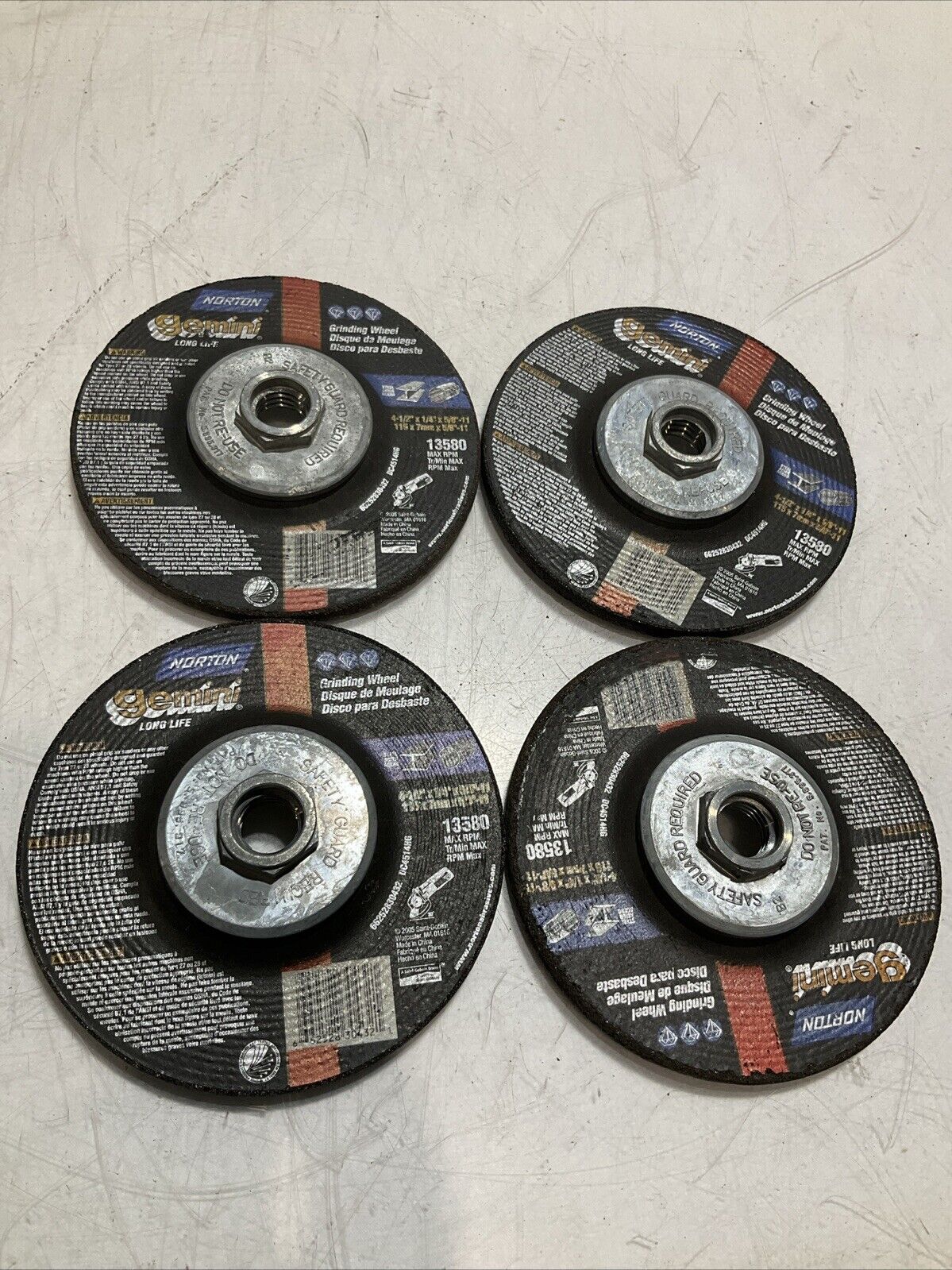 NORTON GEMINI 13580 STAINLESS GRINDING WHEEL 4-1/2X1/4X5/8-11 115X7MM QTY4 U3S