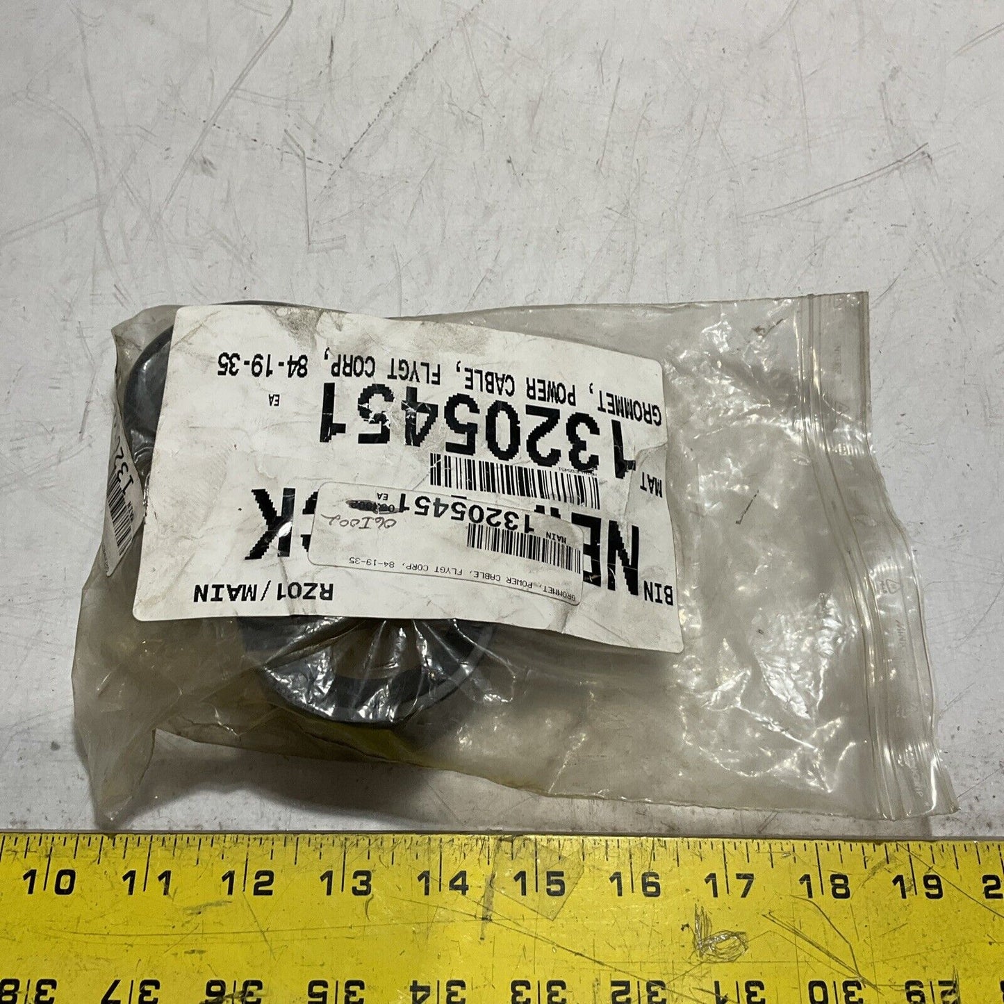 GROMMET POWER 841935 41-44 SEAL SLEEVE CABLE LOT OF 2 U3S