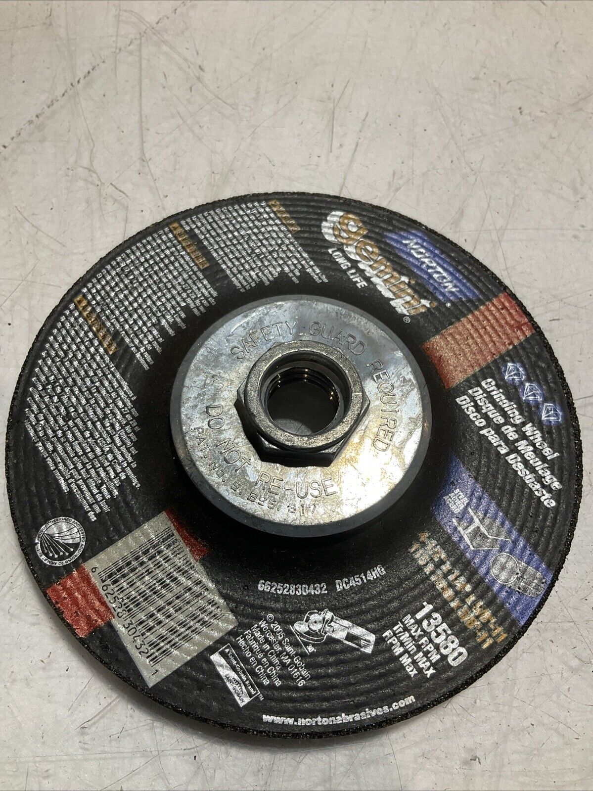 NORTON GEMINI 13580 STAINLESS GRINDING WHEEL 4-1/2X1/4X5/8-11 115X7MM QTY4 U3S