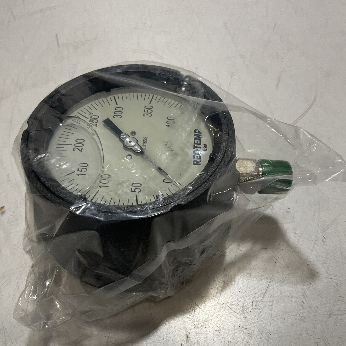 REOTEMP INSTRUMENTS PSI PT45P1A2P22-G-T PRESSURE GAUGE GLY FILLED 400PSI 373