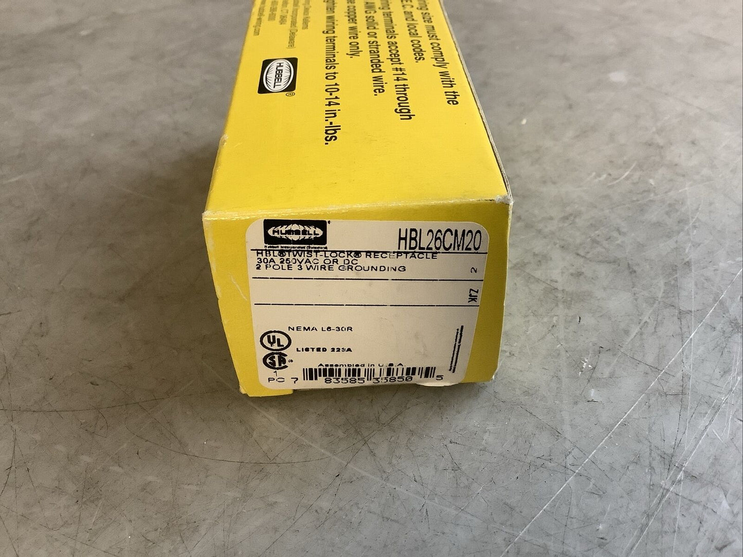 HUBBELL HBL26CM20 TWIST-LOCK RECEPTACLE 30A 250V 2P 3W 554