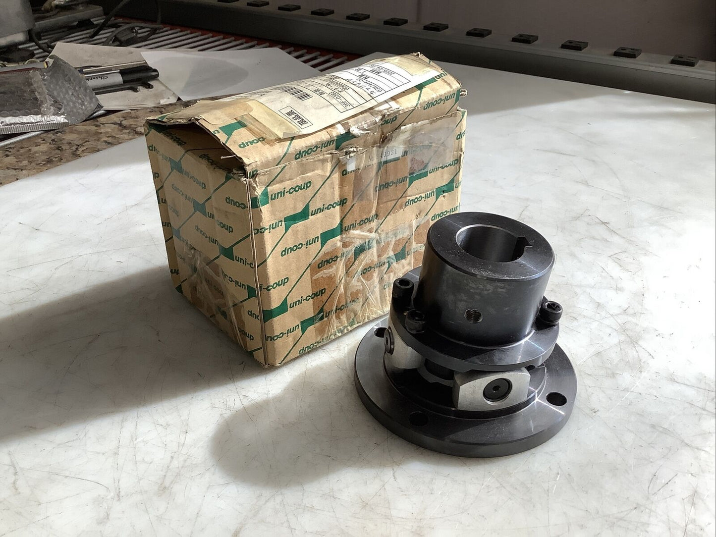 MISUMI UCRF-80 PRECISION SHAFT FITTING HHH