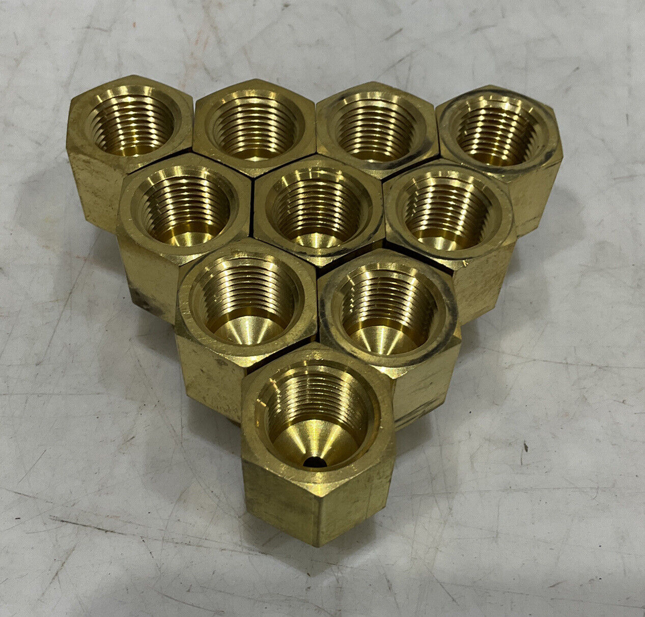 SWAGELOK B-1010-7-4 FEMALE TUBE FITTING LOT OF 10 476