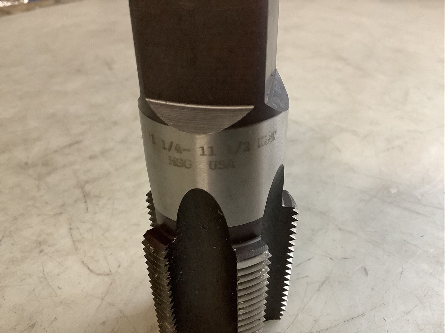 STEELMAX SM-AC-1313-2 HSG NPT TAPER PIPE TAP 1-1/4IN-11-1/2IN 5FL 476