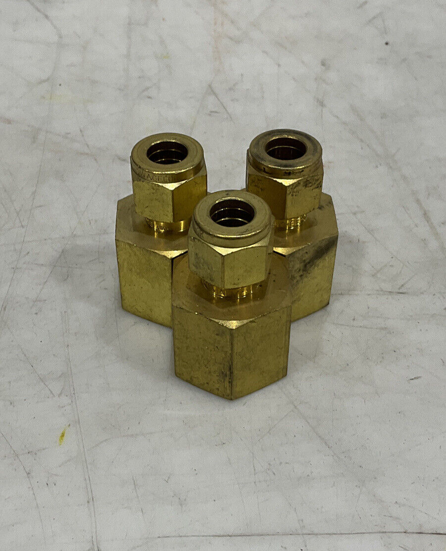 SWAGELOK B-1010-7-6 FEMALE TUBE FITTING LOT OF 3 476