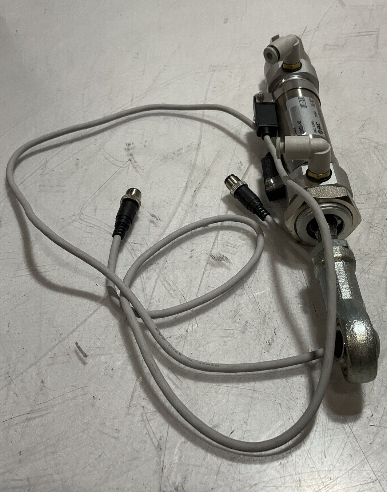 SMC CDM2D25-50Z PNEUMATIC AIR CYLINDER U3S