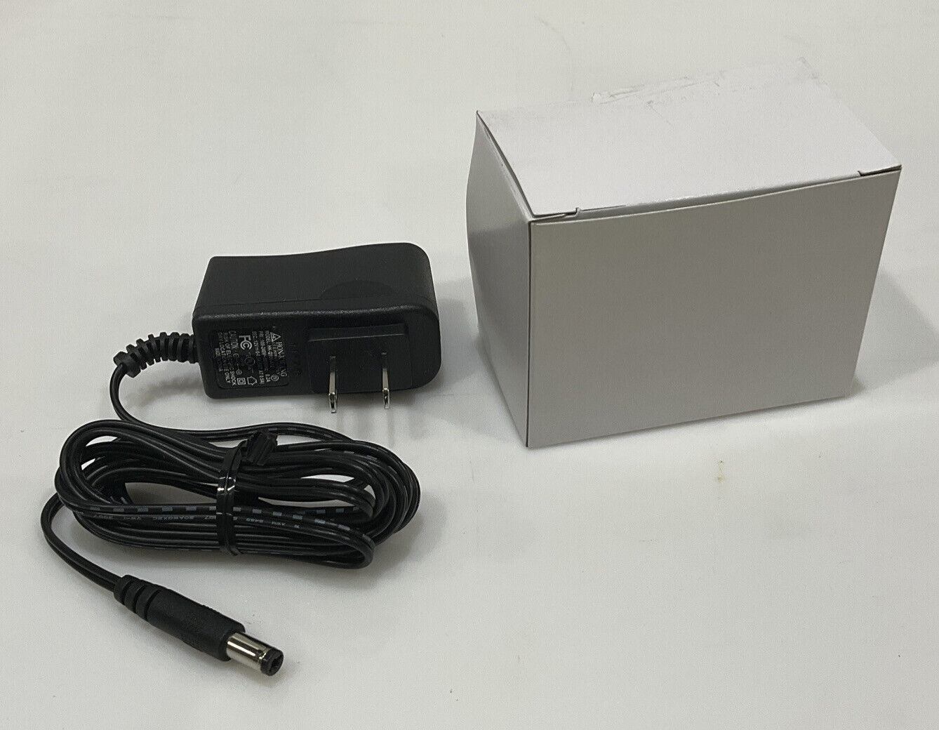 TRANSITION NETWORKS J/VD-RX-01 ANALOG VIDEO TO FIBER MEDIA CONVERTER TWD