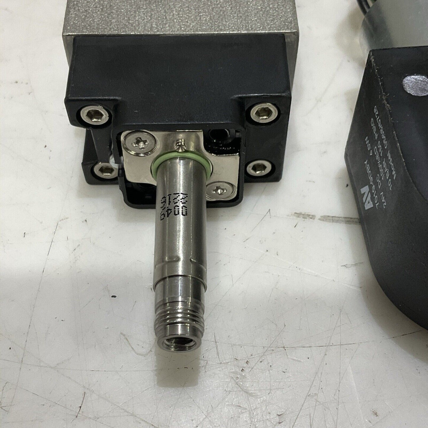 AUTOMATIC VALVE L2003AAWR-DBYSS 7019-9DBY COMPACT SPOOL SOLENOID VALVE P7P