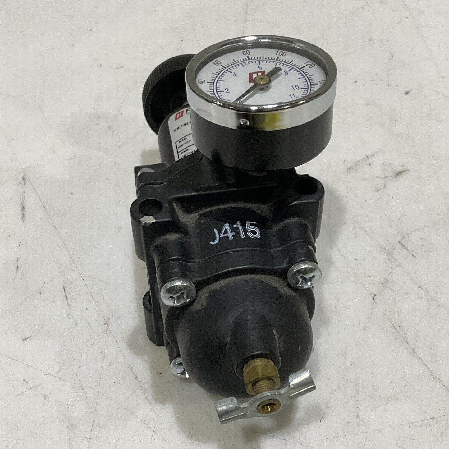 FAIRCHILD 63252NKG PNEUMATIC FILTER REGULATOR 63 300 PSIG 21 BAR 2100 KPA P7P