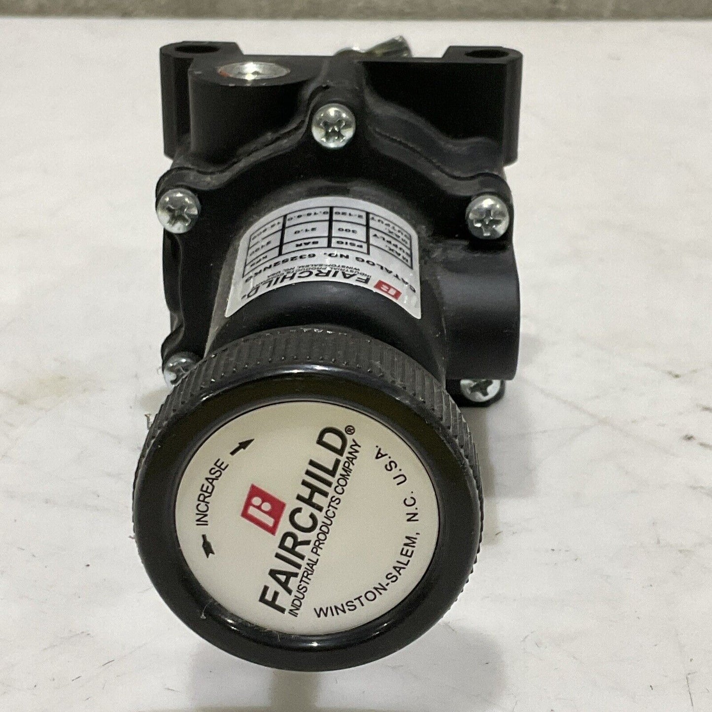 FAIRCHILD 63252NKG PNEUMATIC FILTER REGULATOR 63 300 PSIG 21 BAR 2100 KPA P7P
