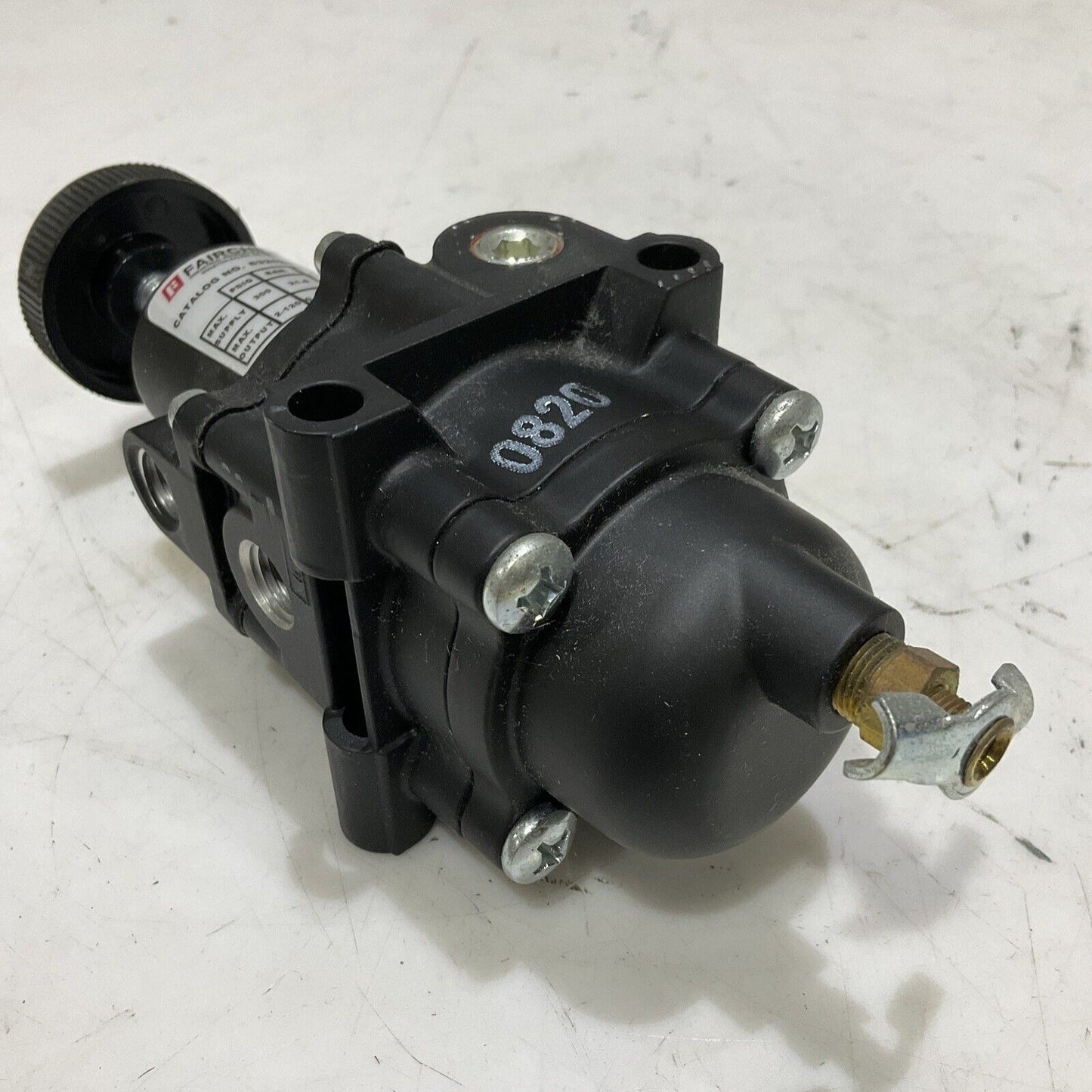 FAIRCHILD 63252NKG PNEUMATIC FILTER REGULATOR 63 300 PSIG 21 BAR 2100 KPA P7P