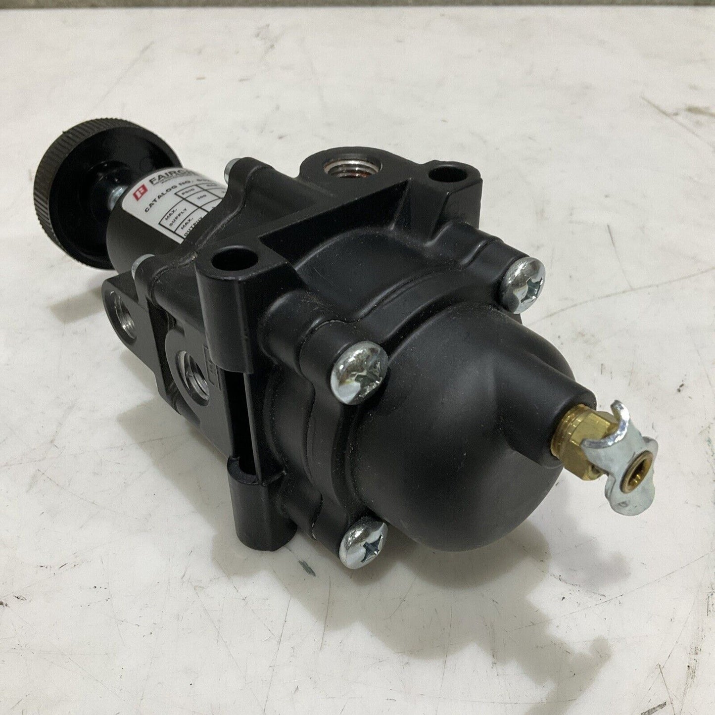 FAIRCHILD 63252NKG PNEUMATIC FILTER REGULATOR 63 300 PSIG 21 BAR 2100 KPA P7P