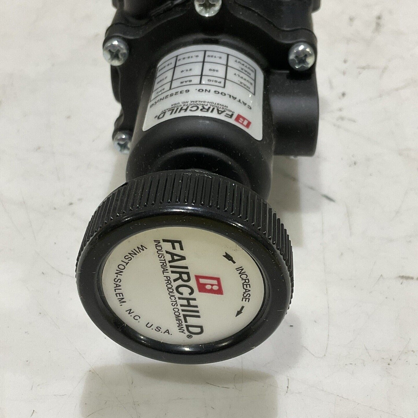 FAIRCHILD 63252NKG PNEUMATIC FILTER REGULATOR 63 300 PSIG 21 BAR 2100 KPA P7P