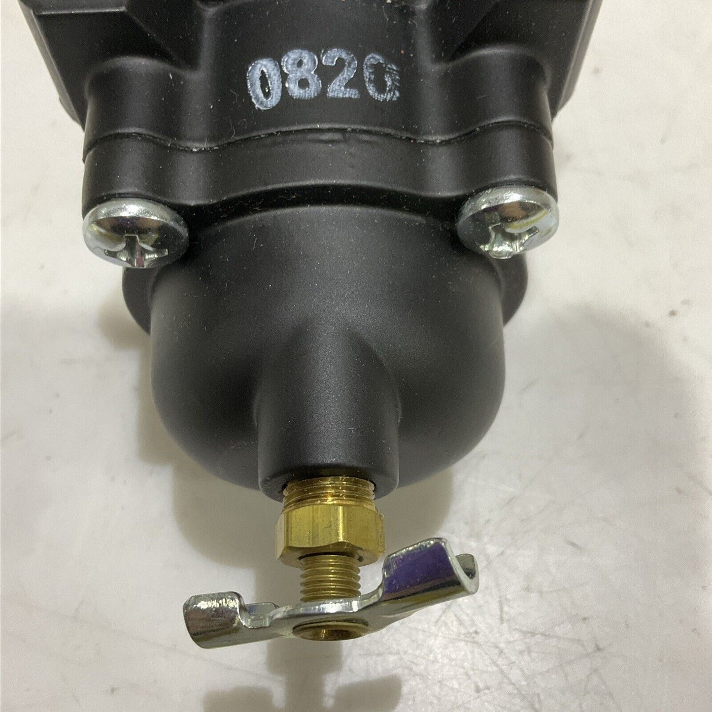 FAIRCHILD 63252NKG PNEUMATIC FILTER REGULATOR 63 300 PSIG 21 BAR 2100 KPA P7P