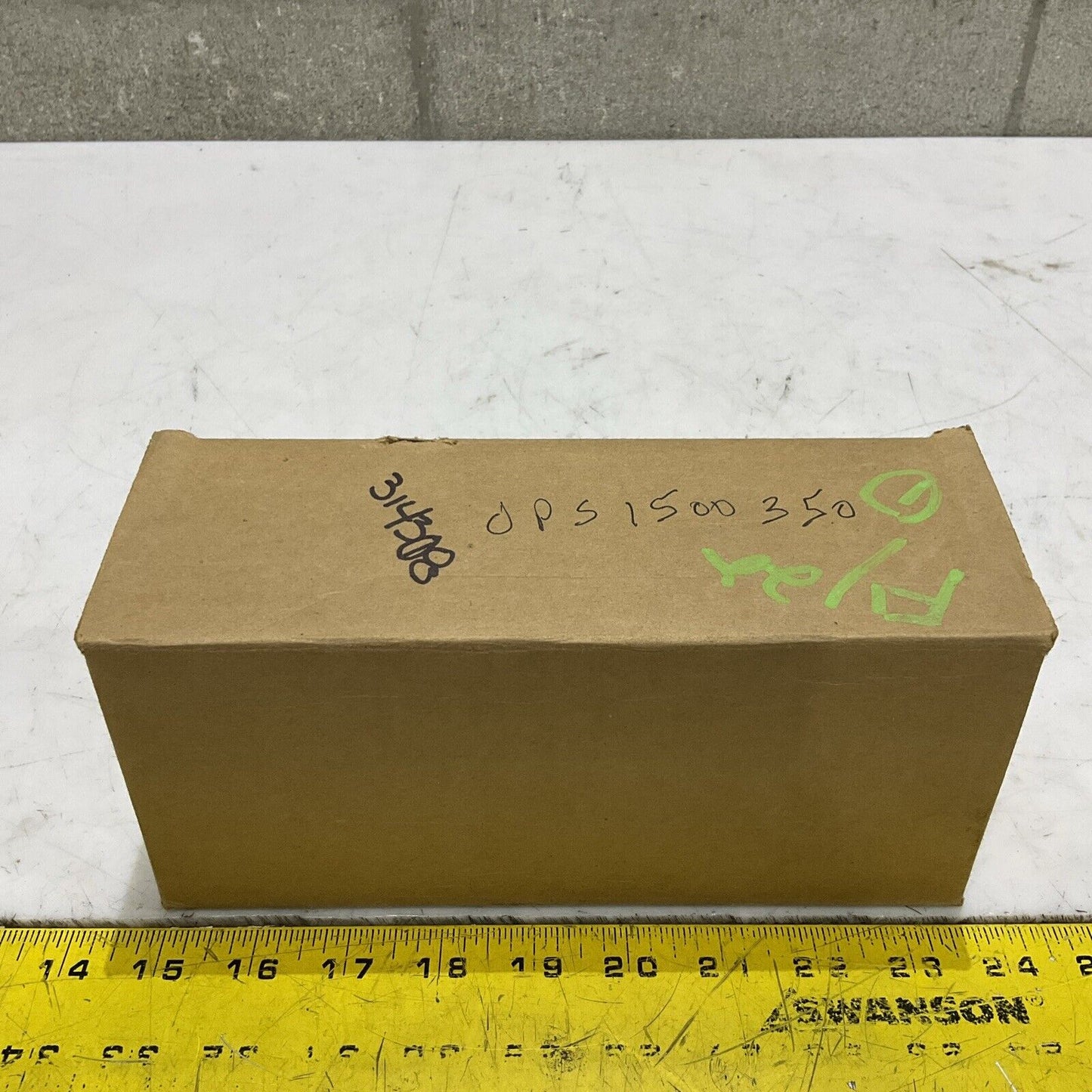 FAIRCHILD 63252NKG PNEUMATIC FILTER REGULATOR 63 300 PSIG 21 BAR 2100 KPA P7P
