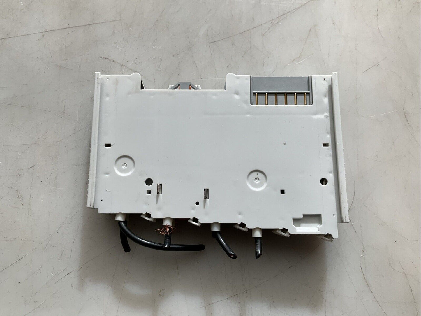 BECKHOFF KL9187 POTENTIAL DISTRIBUTION TERMINAL 8 X 0V 10A