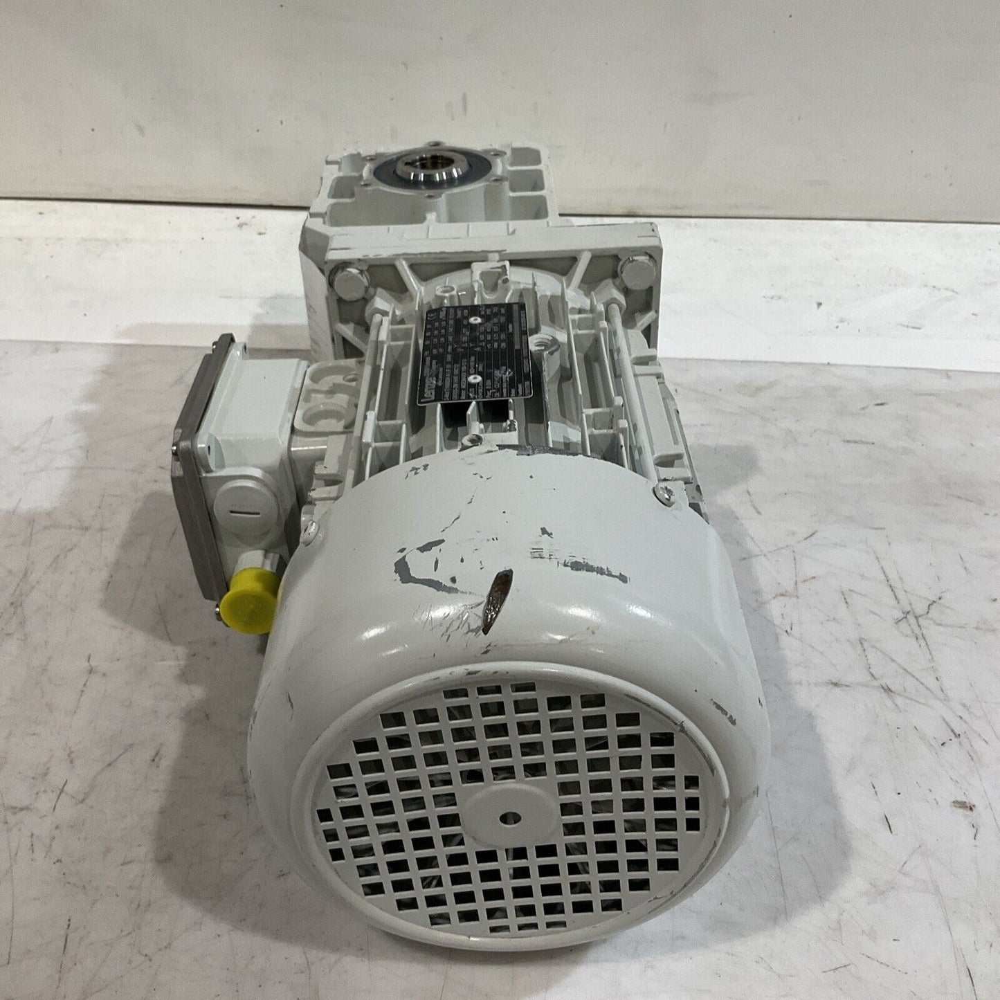 LENZE MDEMXX100-12U GKR05-2MHAR 100C12 87HZ GEAR MOTOR U3S