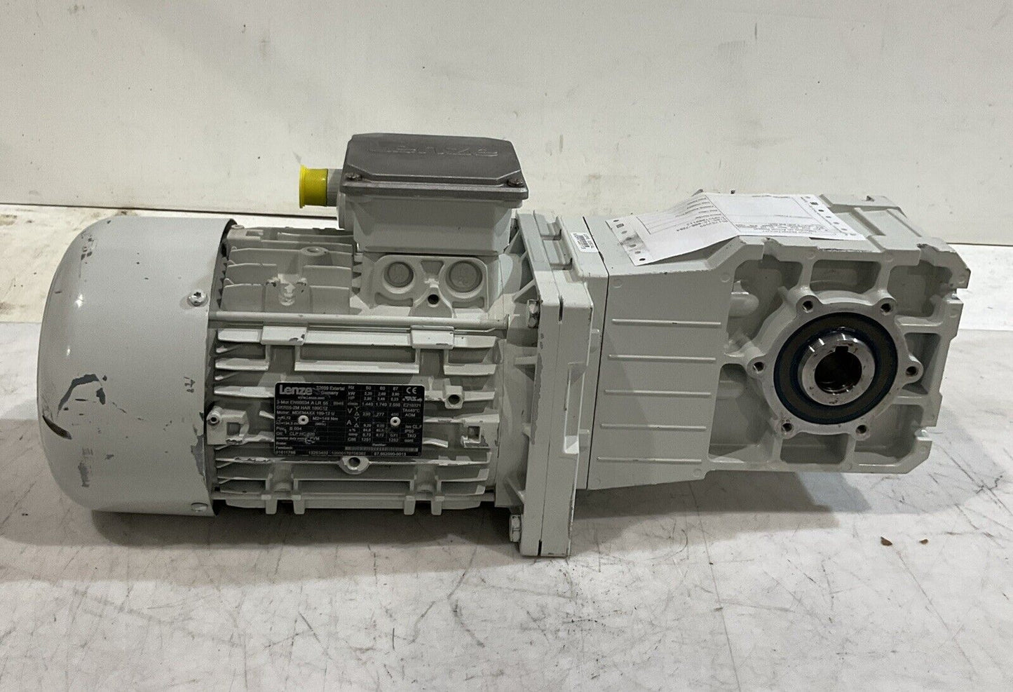 LENZE MDEMXX100-12U GKR05-2MHAR 100C12 87HZ GEAR MOTOR U3S