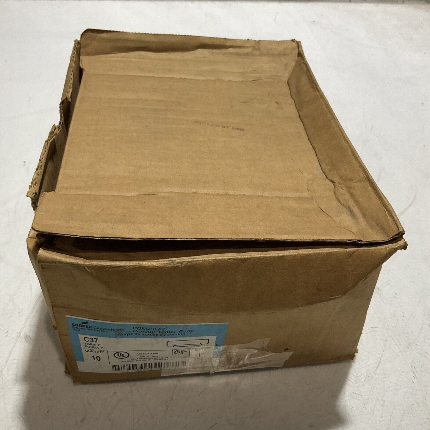 COOPER CROUSE-HINDS C37 CONDUIT OUTLET BODY WIRE PULLING QTY 10 222