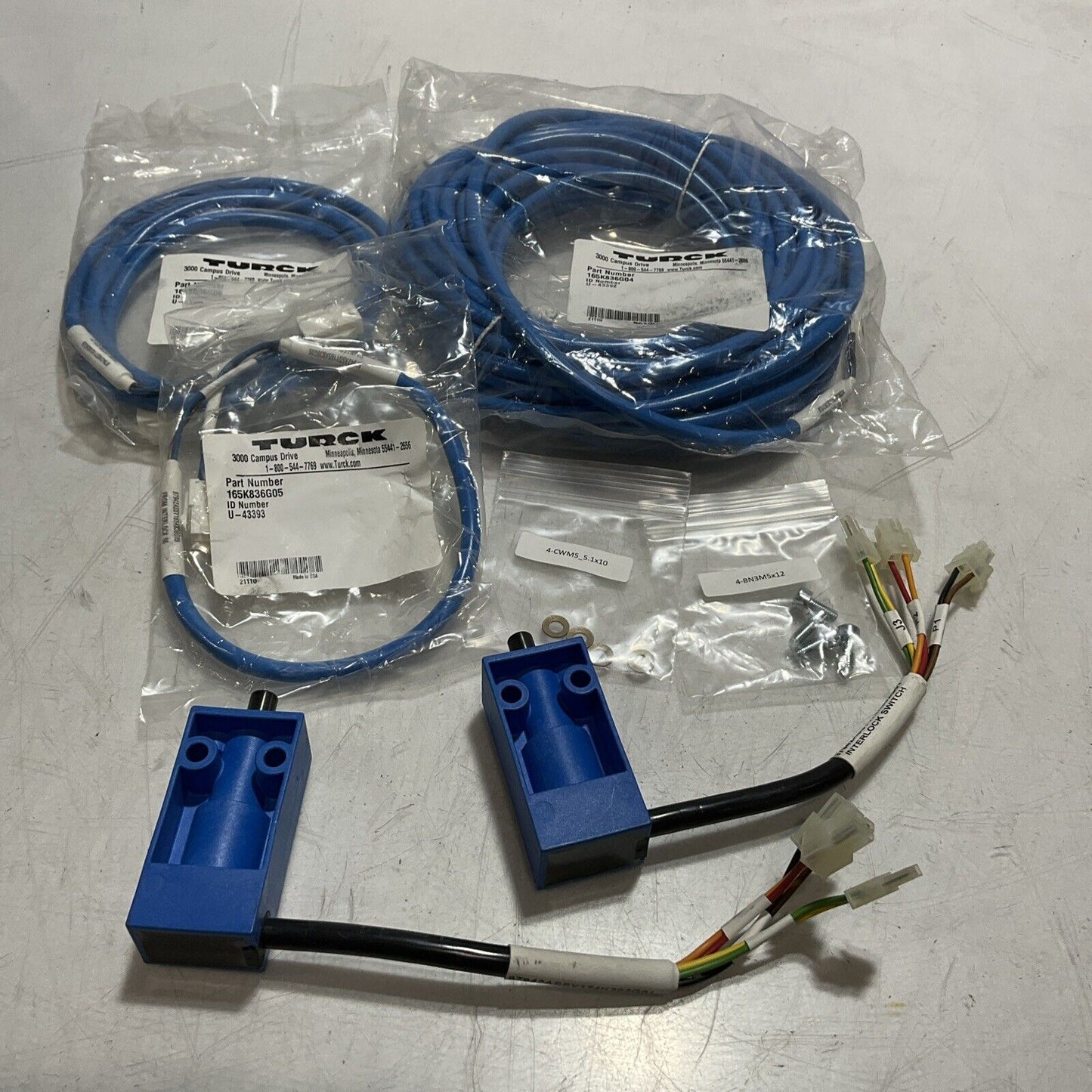 TURCK U-43392 165K836G04 CABLE ASSEMBLY WITH INTERLOCK SWITCH U3S