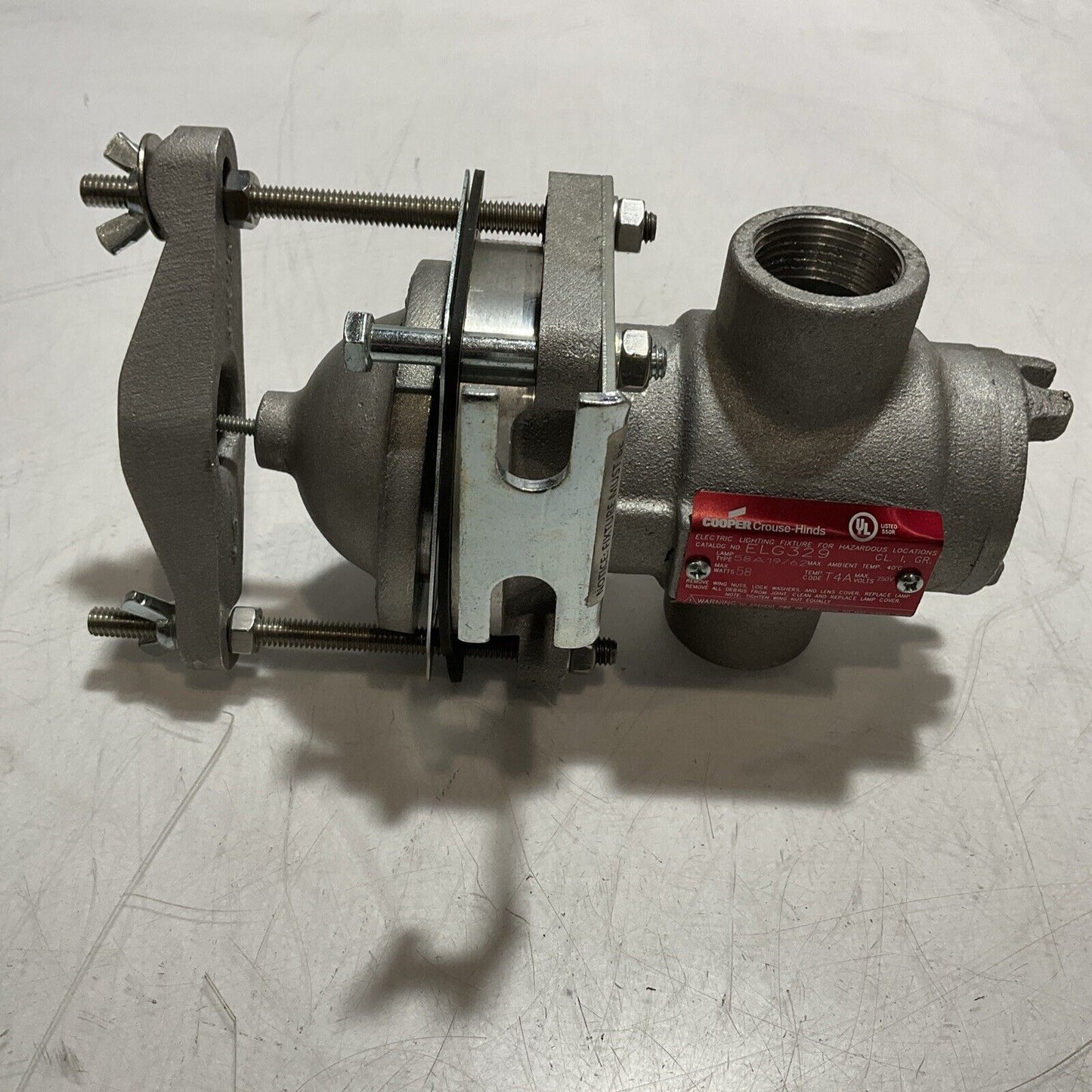 CROUSE-HINDS EATON ELG329 GAUGE LIGTH 120V 58W T4AMAX VOLTS U3S