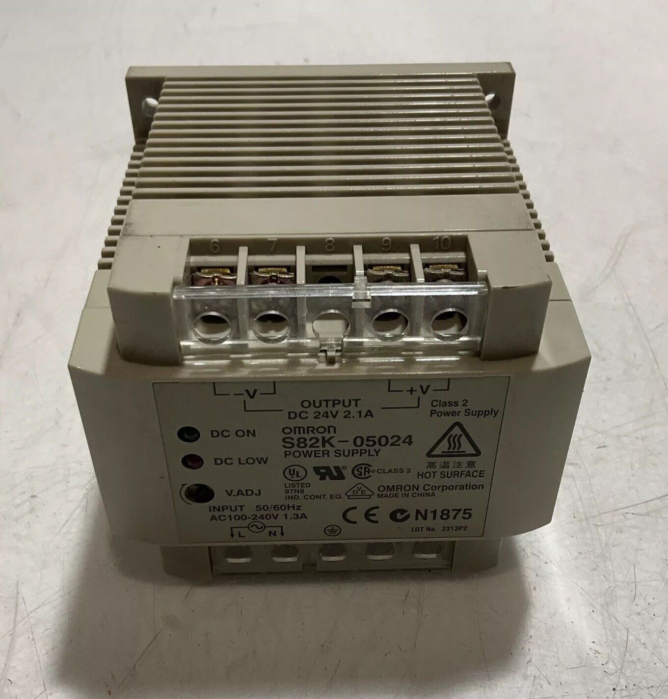 OMRON S82K-05024 24 VDC 2.1A 50/60HZ N1875 POWER SUPPLY U3S